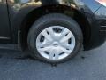 Super Black - Versa 1.8 S Hatchback Photo No. 9