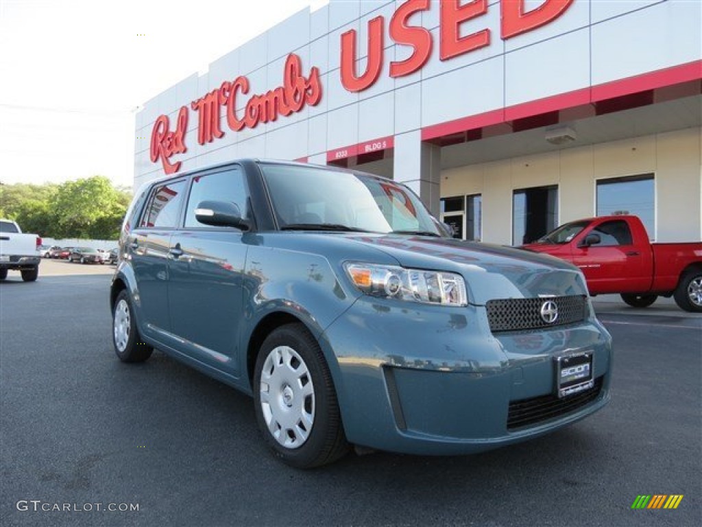 2010 xB  - Hypnotic Teal Mica / Dark Gray photo #1