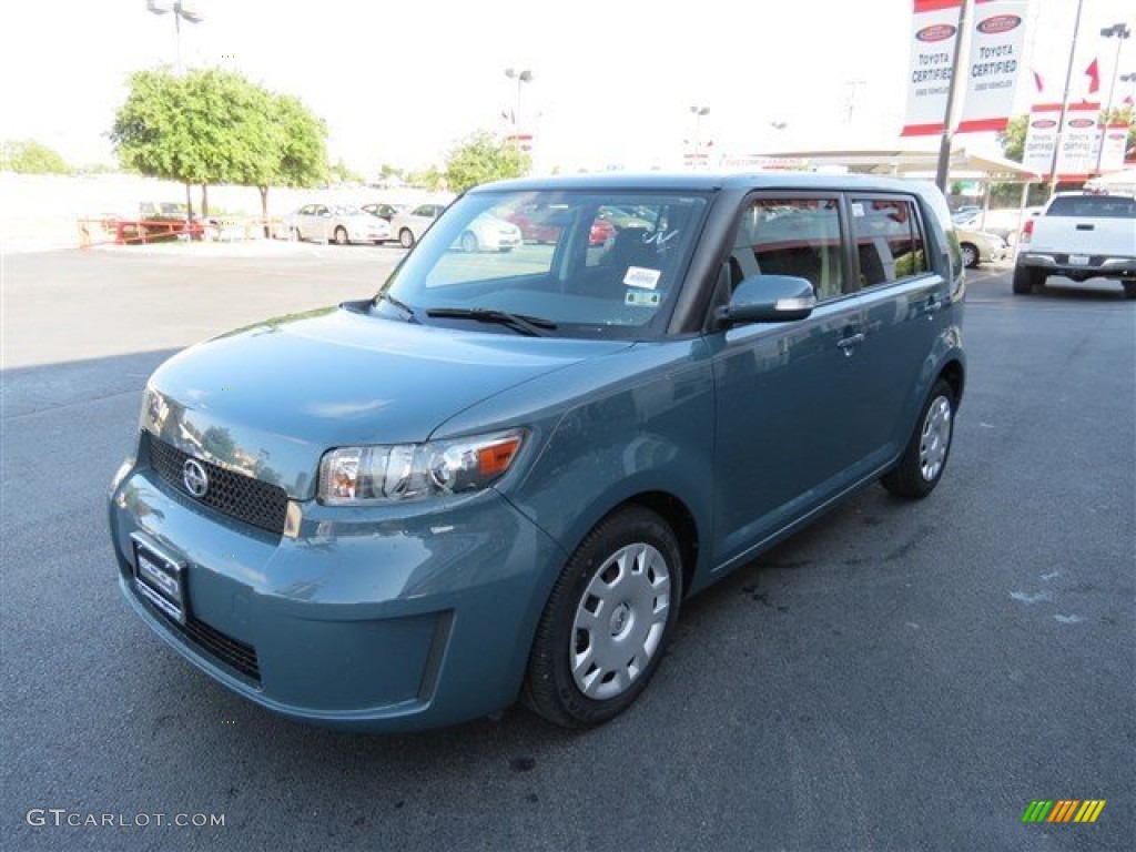 2010 xB  - Hypnotic Teal Mica / Dark Gray photo #3