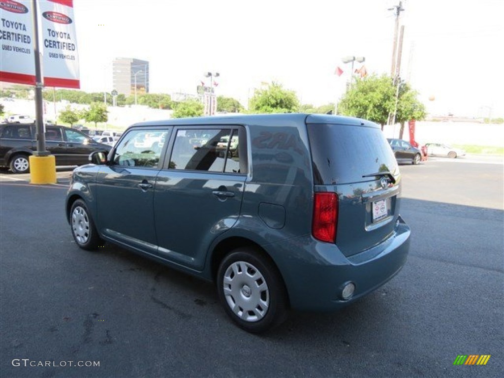 2010 xB  - Hypnotic Teal Mica / Dark Gray photo #5