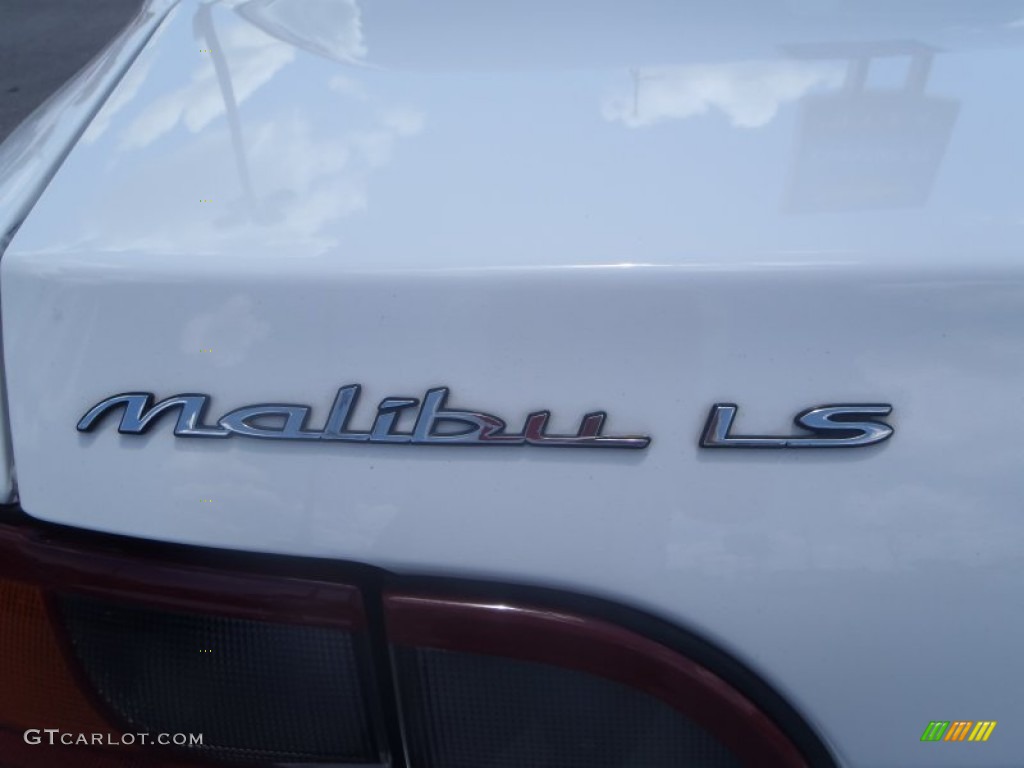 2003 Malibu LS Sedan - Summit White / Neutral Beige photo #5