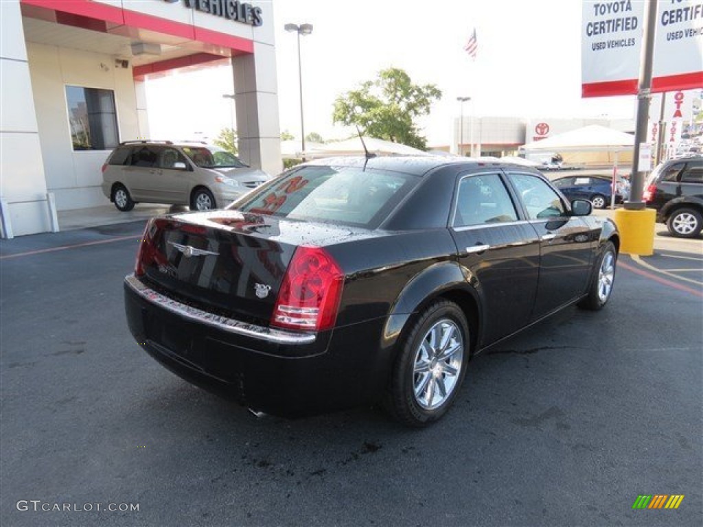 2008 300 C HEMI - Brilliant Black Crystal Pearl / Dark Slate Gray photo #7