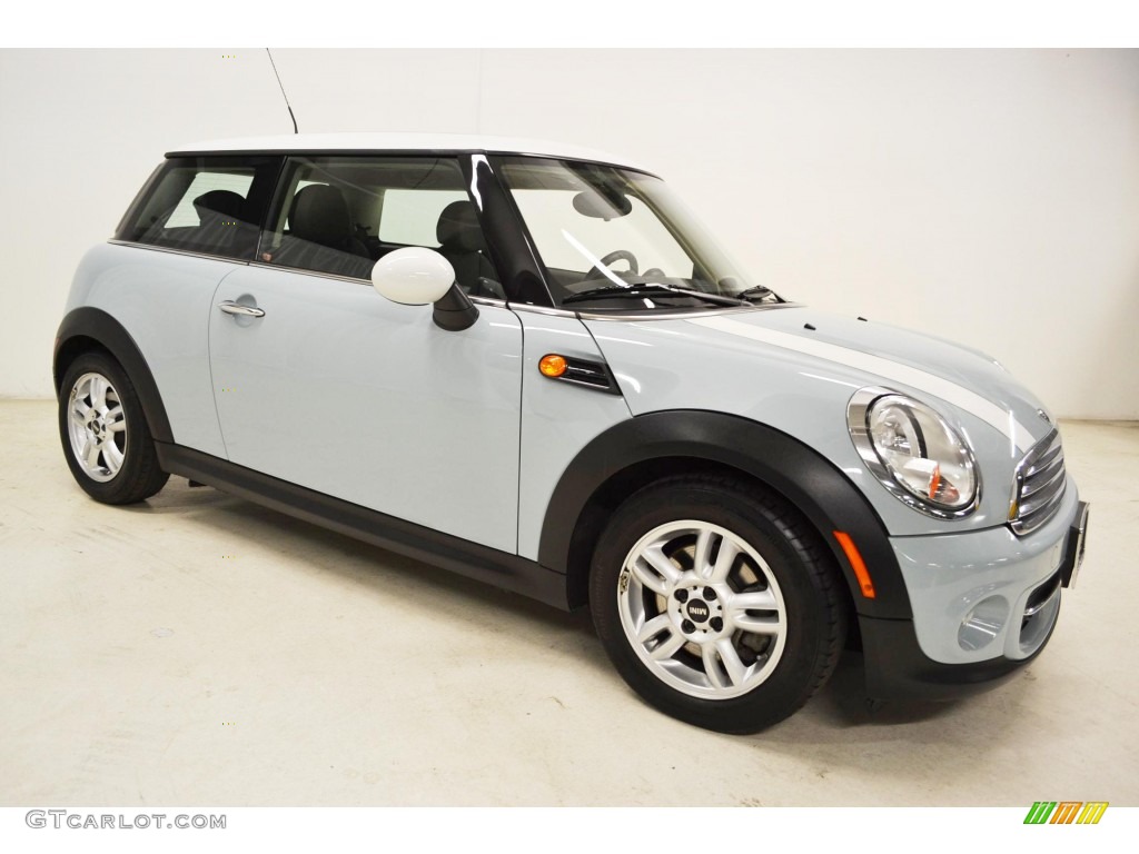 2011 Cooper Hardtop - Ice Blue / Carbon Black photo #2