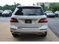 Arctic White - ML 350 4Matic Photo No. 9