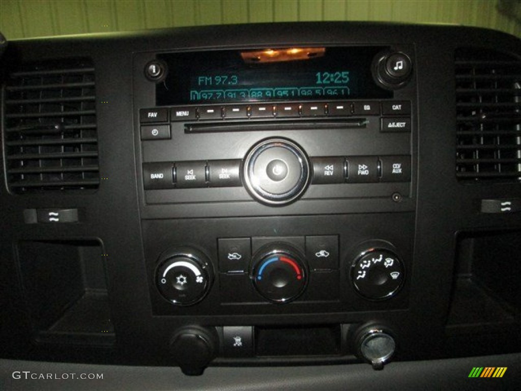 2010 Silverado 1500 Extended Cab - Black / Dark Titanium photo #14