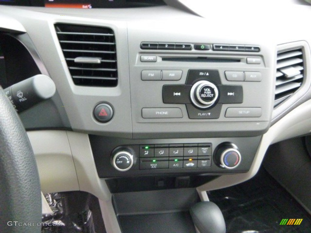 2012 Honda Civic NGV Sedan Controls Photos