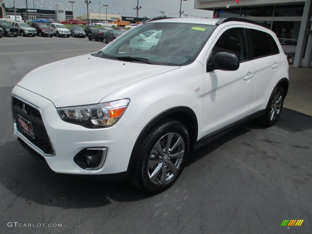 White Pearl 2013 Mitsubishi Outlander Sport LE AWD Exterior Photo #82859788