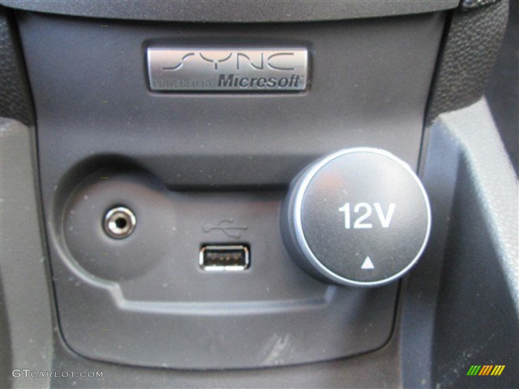 2014 Fiesta S Sedan - Ingot Silver / Charcoal Black photo #18