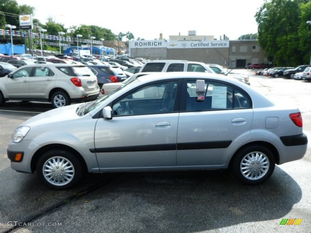 2006 Rio LX Sedan - Silver / Gray photo #2