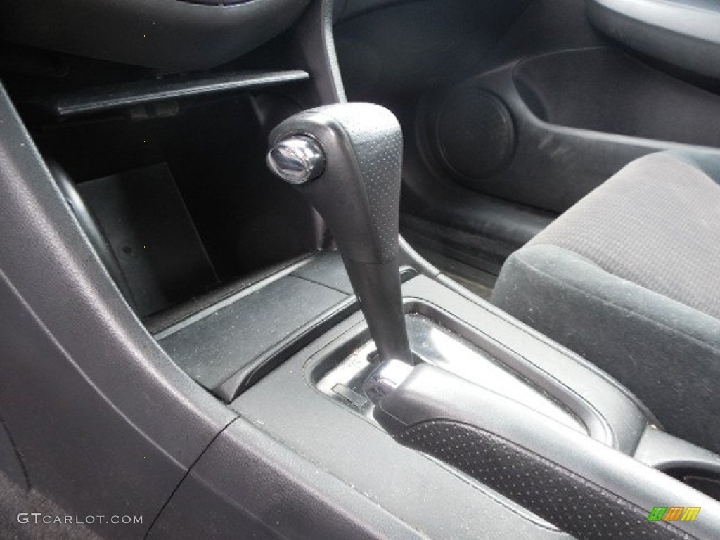 2003 Honda Accord DX Sedan 5 Speed Automatic Transmission Photo #82864865