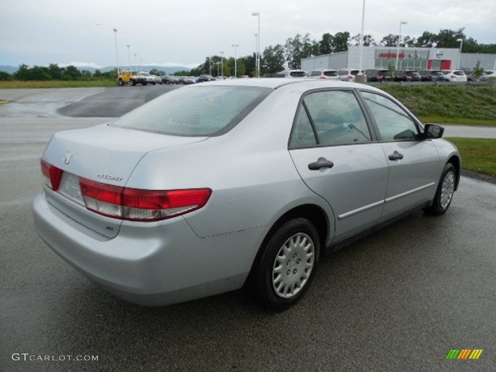 2003 Accord DX Sedan - Satin Silver Metallic / Black photo #14