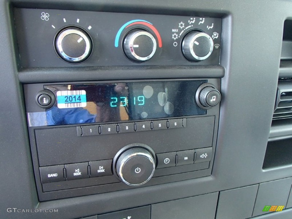 2013 Chevrolet Express Cutaway 3500 Moving Van Audio System Photos