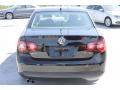 Black - Jetta SE Sedan Photo No. 7