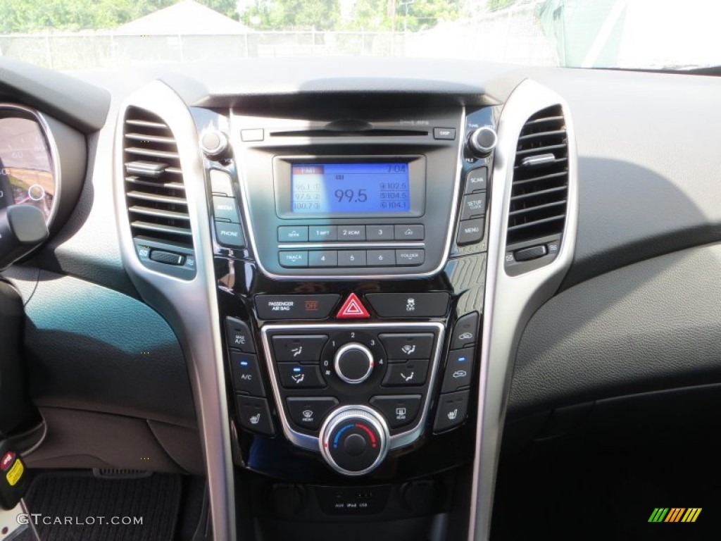 2013 Elantra GT - Titanium Gray Metallic / Black photo #25