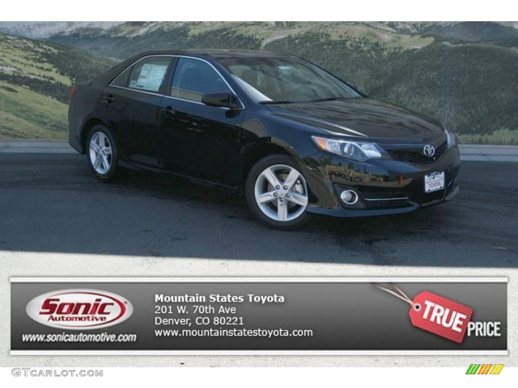 2013 Camry SE - Attitude Black Metallic / Black photo #1