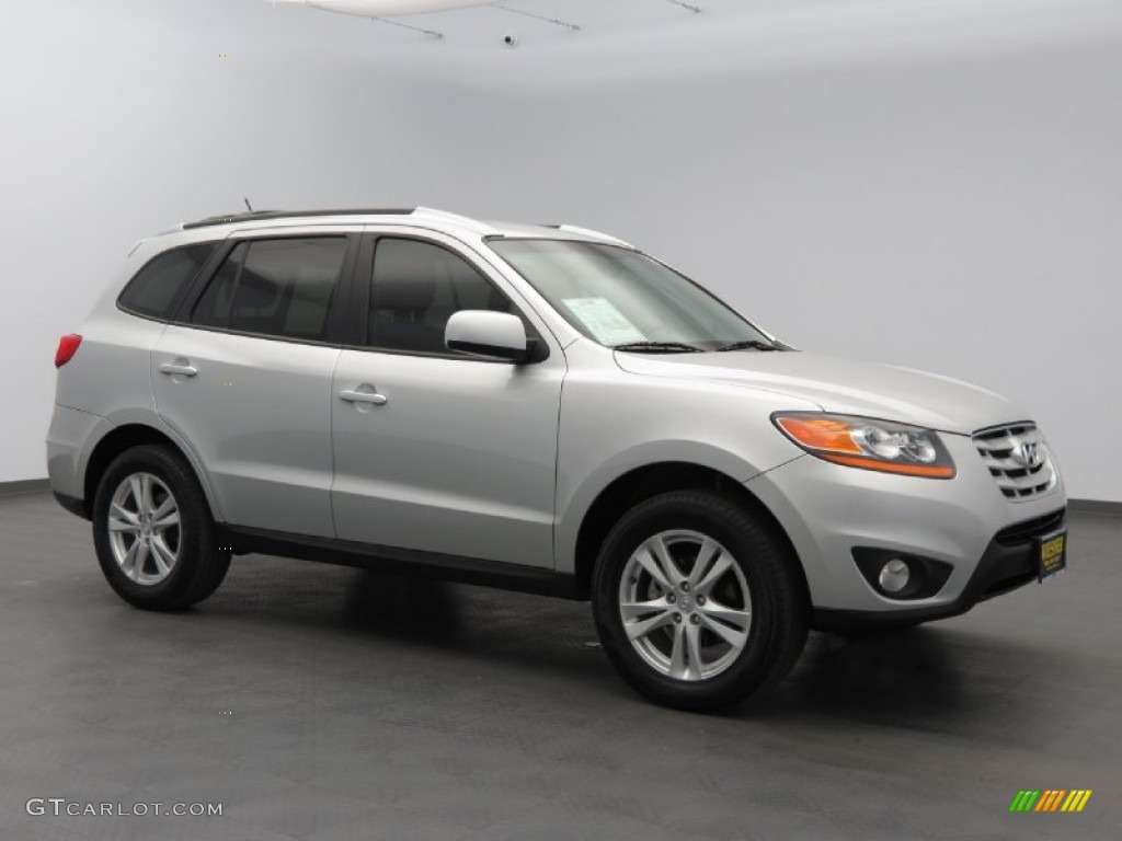 2011 Santa Fe SE - Moonstone Silver / Gray photo #1