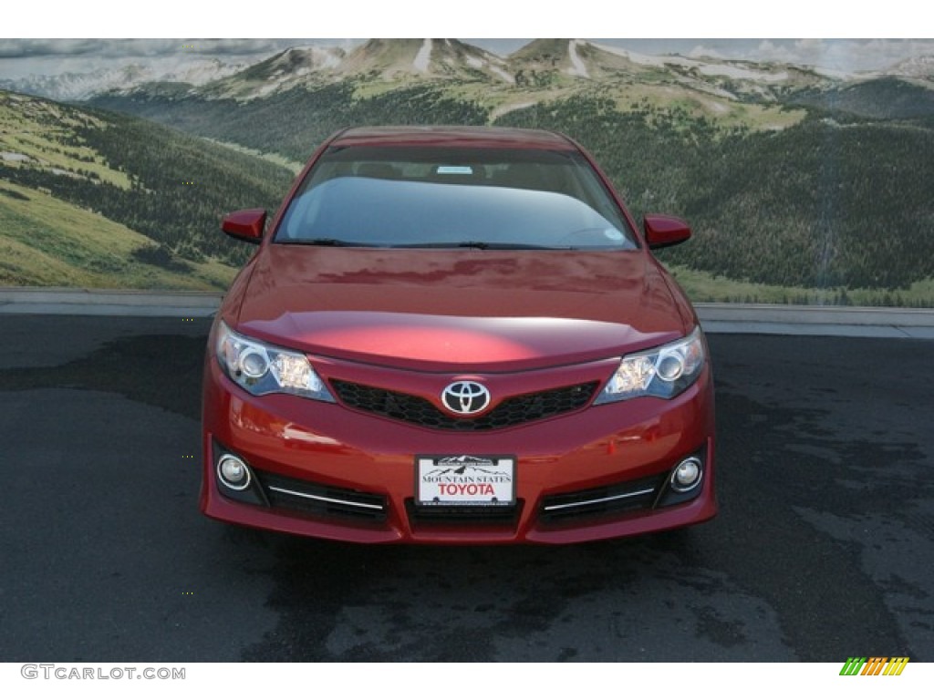 2013 Camry SE - Barcelona Red Metallic / Black photo #3