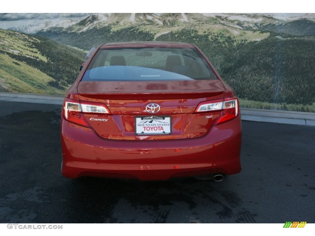 2013 Camry SE - Barcelona Red Metallic / Black photo #4