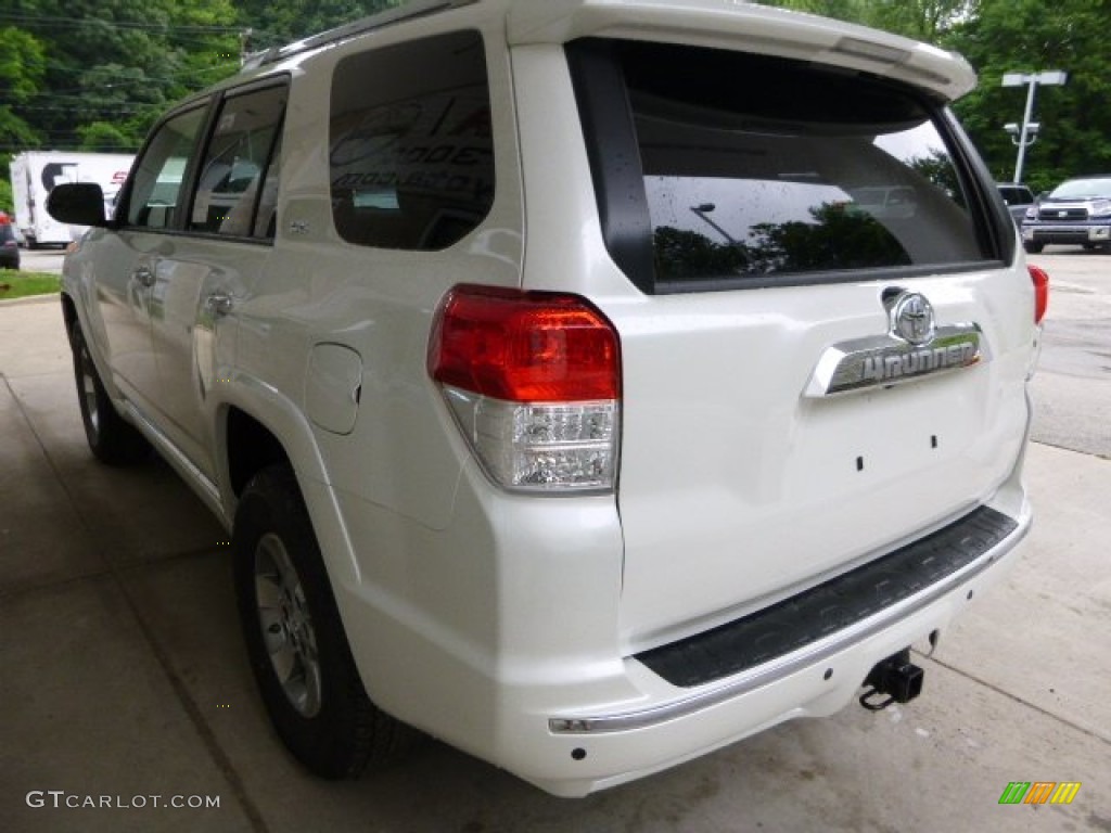 2013 4Runner SR5 4x4 - Blizzard White Pearl / Sand Beige Leather photo #4