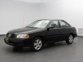 Blackout - Sentra 1.8 S Photo No. 4