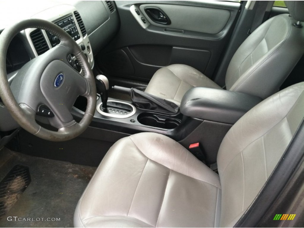 2006 Escape XLT 4WD - Dark Stone Metallic / Medium/Dark Flint photo #10