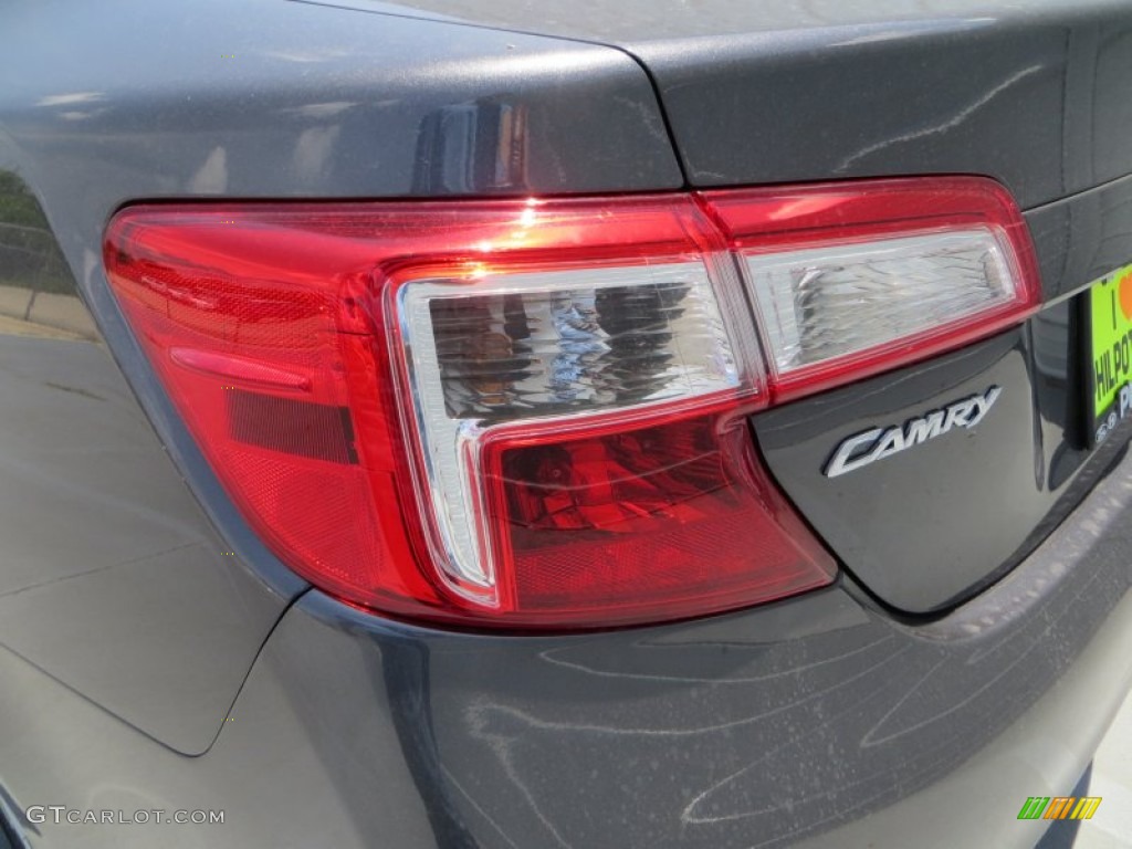 2013 Camry LE - Magnetic Gray Metallic / Ivory photo #10