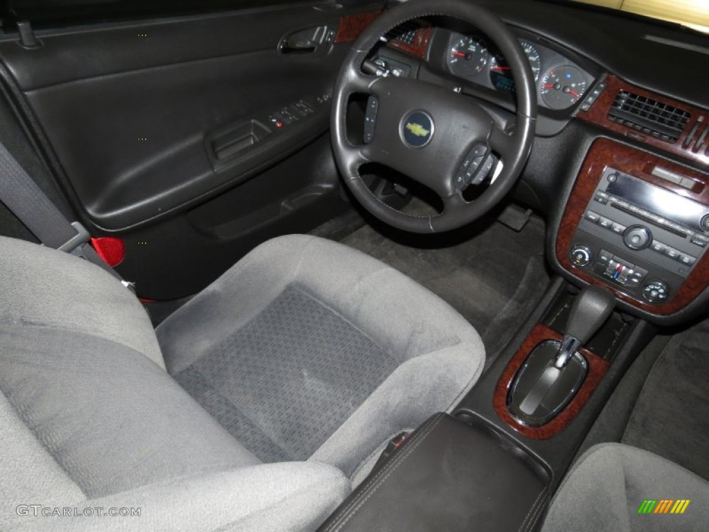 2011 Impala LT - Victory Red / Ebony photo #16