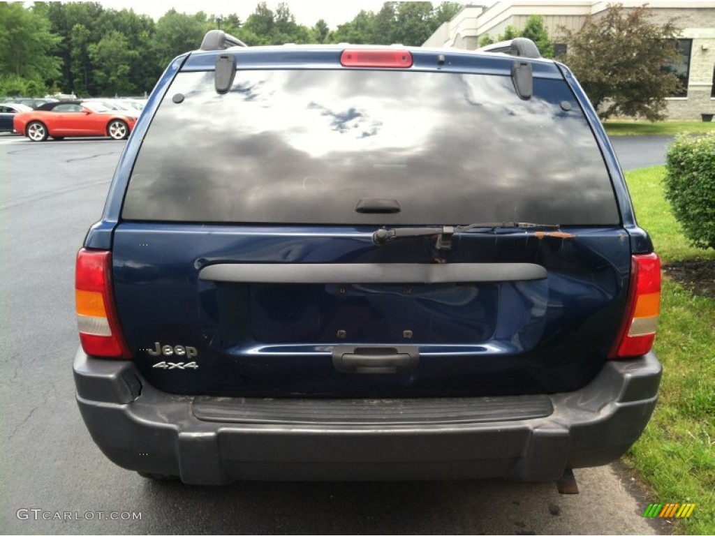 2003 Grand Cherokee Laredo 4x4 - Patriot Blue Pearl / Dark Slate Gray photo #8