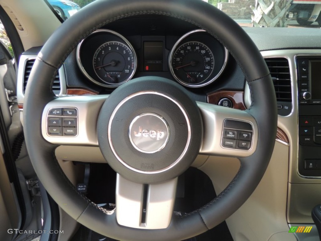 2013 Grand Cherokee Limited - Bright Silver Metallic / Black/Light Frost Beige photo #19