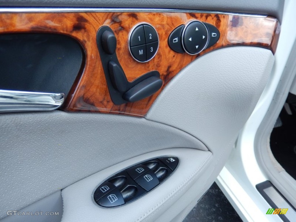 2006 Mercedes-Benz E 320 CDI Sedan Controls Photo #82880765