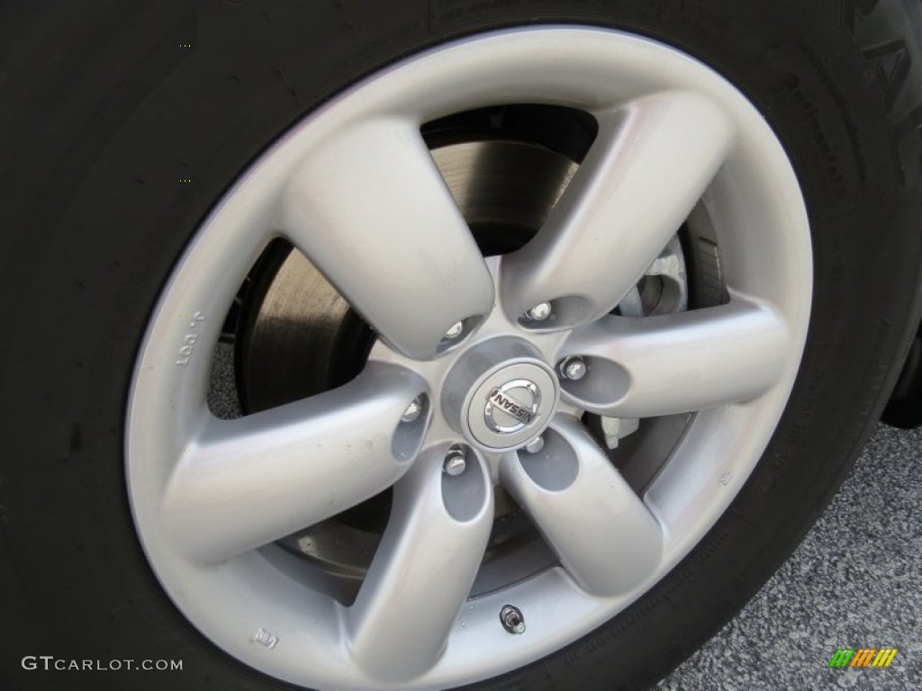 2013 Nissan Armada SV Wheel Photos