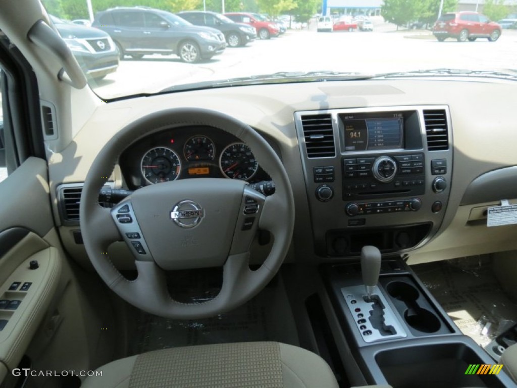 2013 Nissan Armada SV Dashboard Photos