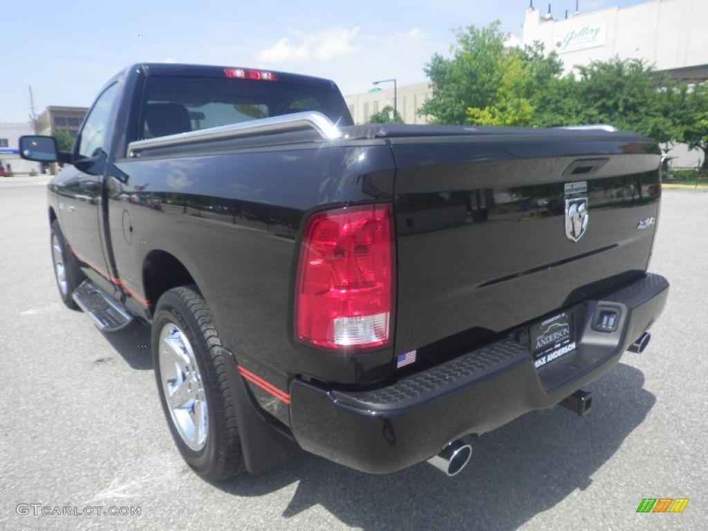 2012 Ram 1500 ST Regular Cab 4x4 - Black / Dark Slate Gray/Medium Graystone photo #3