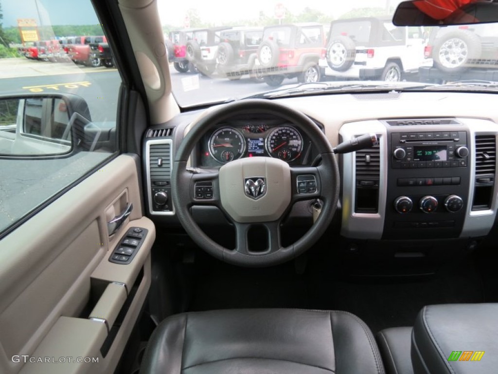 2012 Ram 1500 SLT Quad Cab - Bright Silver Metallic / Dark Slate Gray/Medium Graystone photo #21