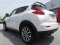 Pearl White - Juke SL Photo No. 3