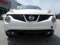 Pearl White - Juke SL Photo No. 8