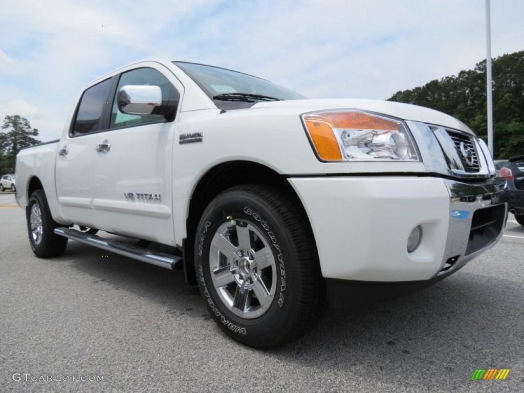 Glacier White 2013 Nissan Titan SV Crew Cab Exterior Photo #82887926