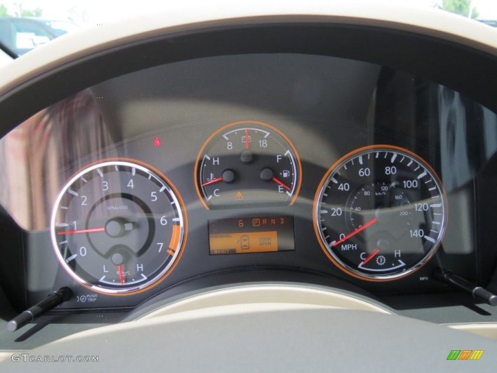 2013 Nissan Titan SL Crew Cab Gauges Photos