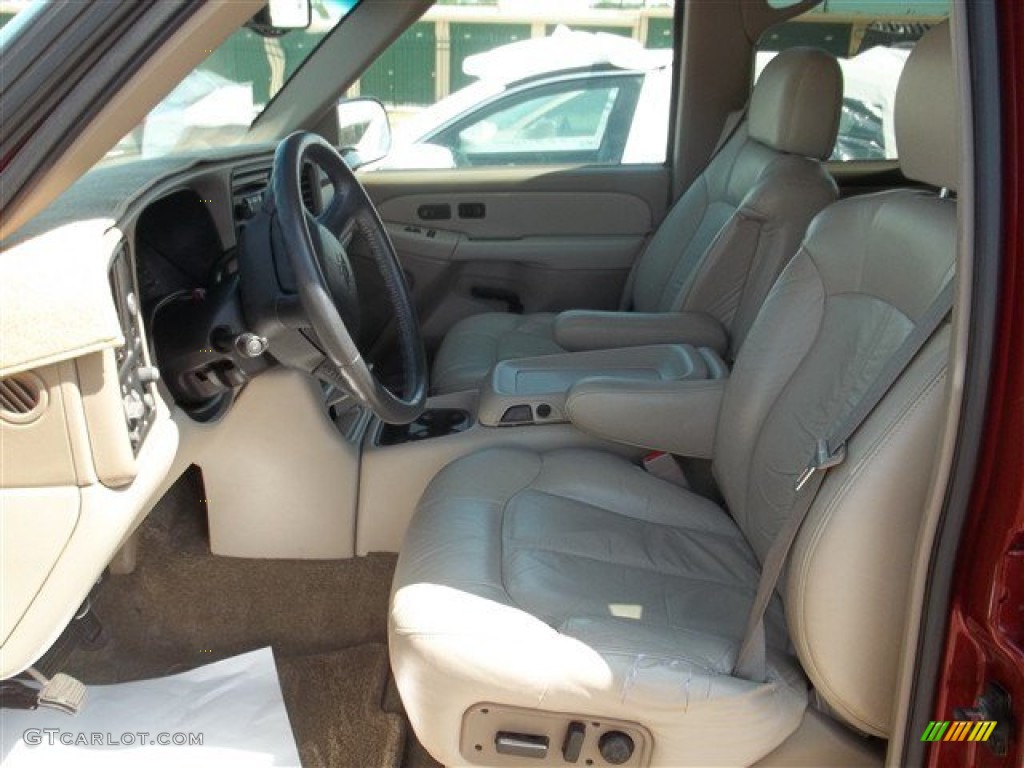 2002 Chevrolet Suburban 1500 LS Front Seat Photo #82889974