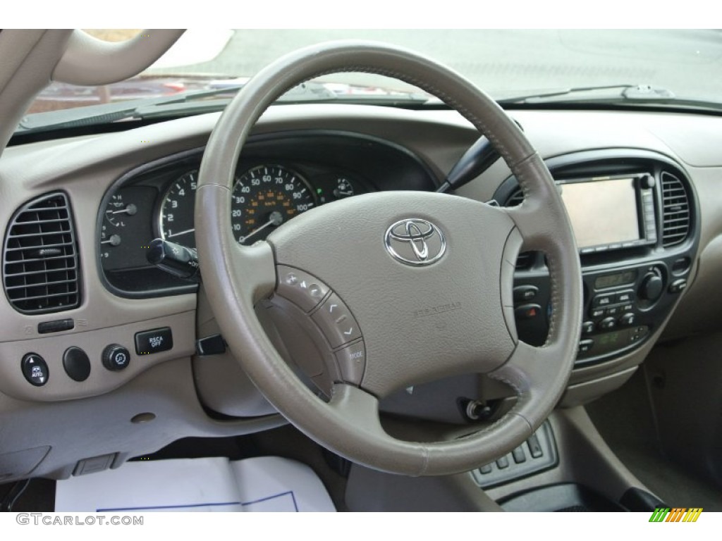 2006 Toyota Sequoia SR5 4WD Light Charcoal Steering Wheel Photo #82890613