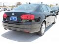 Black Uni - Jetta SE Sedan Photo No. 9