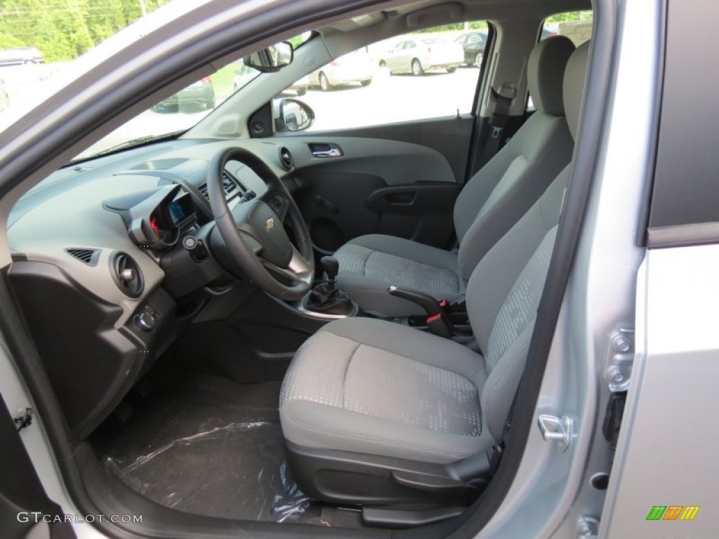 2013 Chevrolet Sonic LS Hatch Front Seat Photo #82892180
