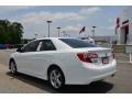 Super White - Camry SE Photo No. 19