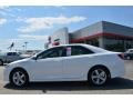Super White - Camry SE Photo No. 2
