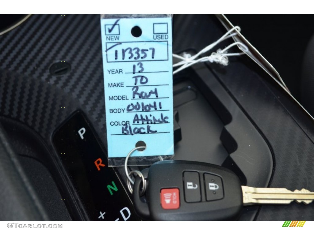 2013 RAV4 LE AWD - Black / Ash photo #19