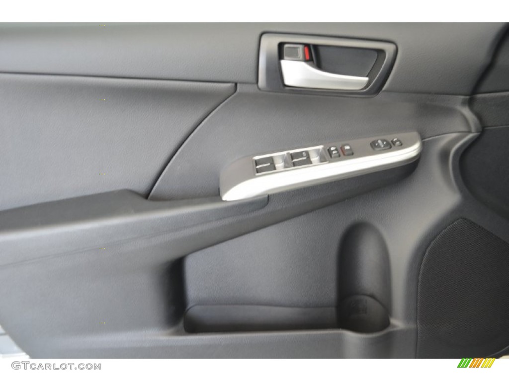 2013 Camry SE - Magnetic Gray Metallic / Black/Ash photo #4