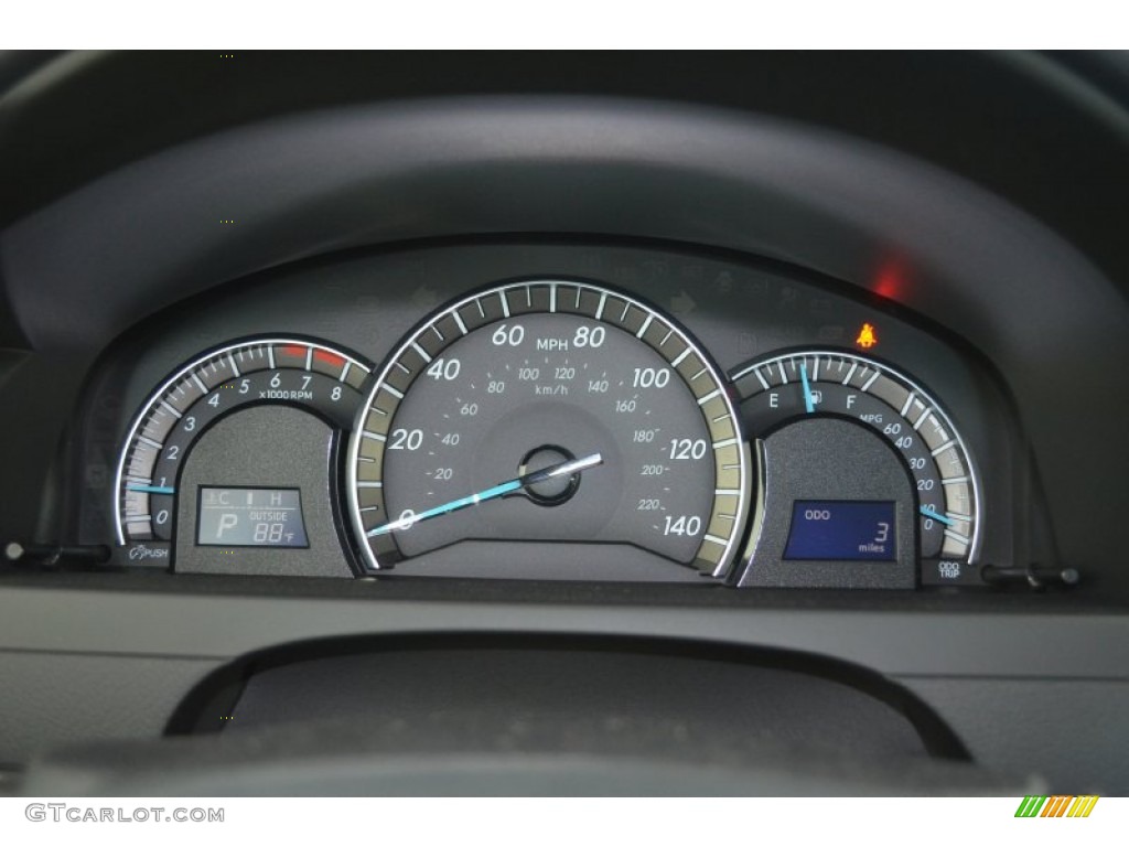 2013 Camry SE - Magnetic Gray Metallic / Black/Ash photo #15