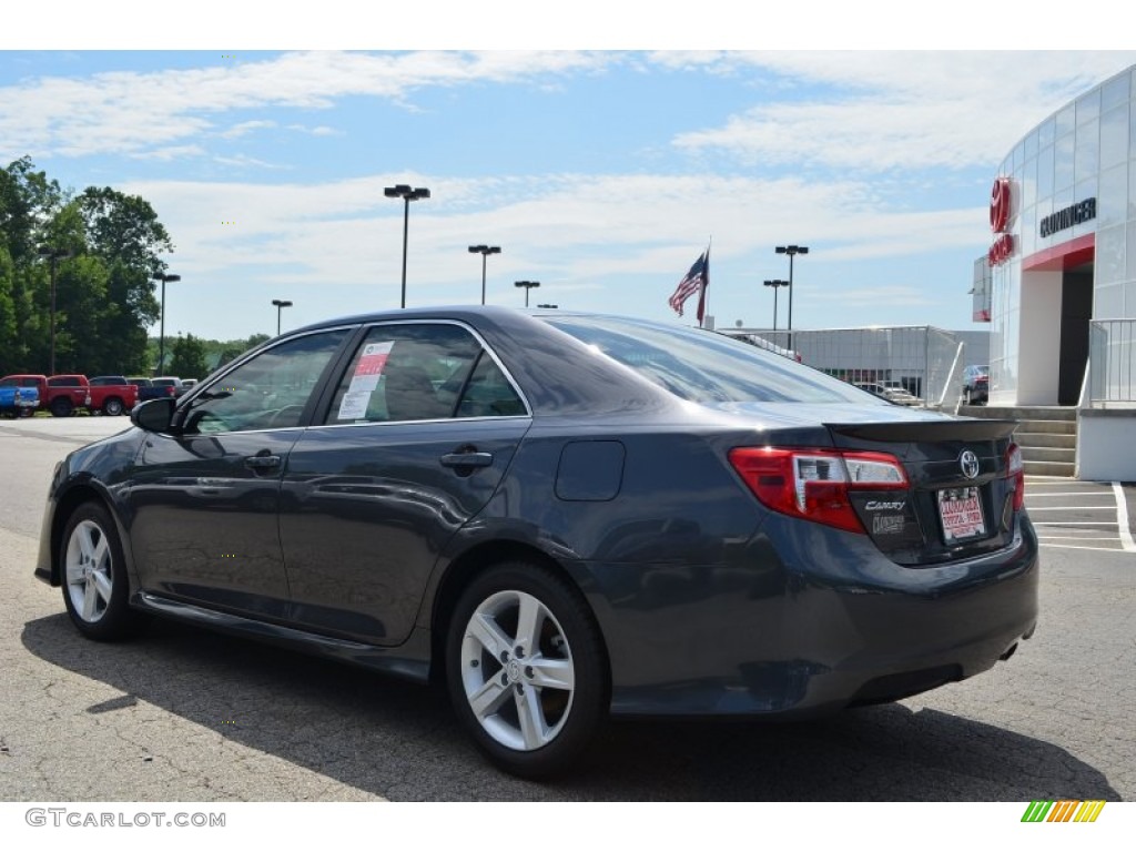 2013 Camry SE - Magnetic Gray Metallic / Black/Ash photo #19