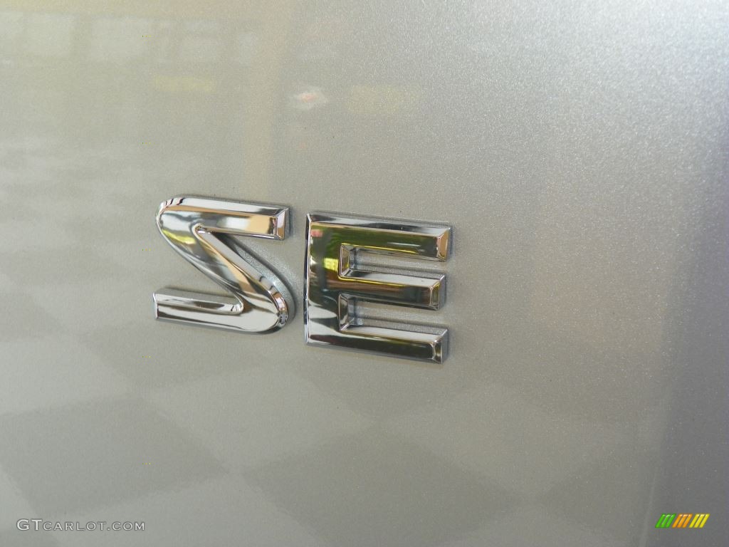2008 Pathfinder SE V8 4x4 - Silver Lightning / Graphite photo #7