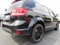 Brilliant Black Crystal Pearl - Journey SXT Blacktop Photo No. 3